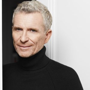 D. BROGNIART (TF1) : «Je peux l’affirmer : jamais je n’écrirais mon autobiographie»