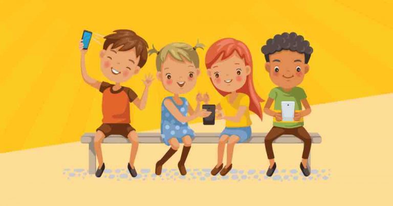 Des experts de l’ONU appellent les Etats à garantir un accès juste et sûr des enfants au numérique