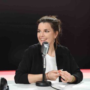 RMC : Caroline Philippe, reporter RMC, remporte le Grand Prix Varenne 2020 de la radio