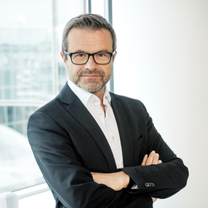 T.THUILLIER (TF1) : "Le Groupe TF1 investit plusieurs centaines de milliers d’euros dans le JT personnalisé"