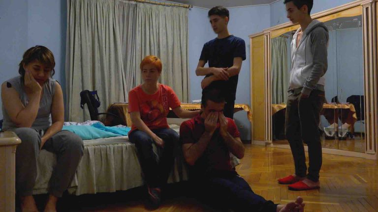 ARTE : «Bienvenue en Tchétchénie», une investigation glaçante sur les persécutions de masse qui frappent les homosexuels de ce pays mardi 18 mai à 22h30