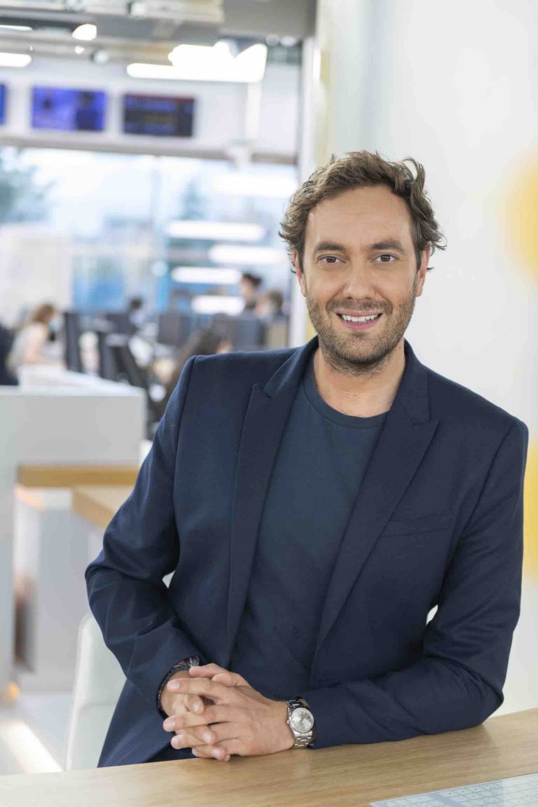 Franceinfo canal 27: «Parlez-vous !», le nouveau rendez-vous d’échange direct avec le public, présenté par Adrien Rohard dès ce jeudi 29 avril à 16h30