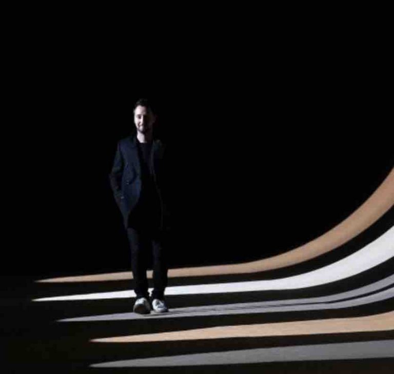 La mode sort du cadre