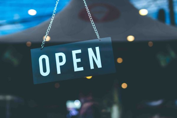 M6 Publicité lance «Welcome Back», une offre pour accompagner la réouverture des commerces