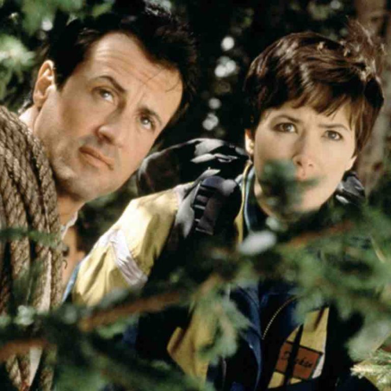 NRJ 12 : 3ème chaîne TNT mardi sur l’ensemble du public en Prime Time avec «Cliffhanger»