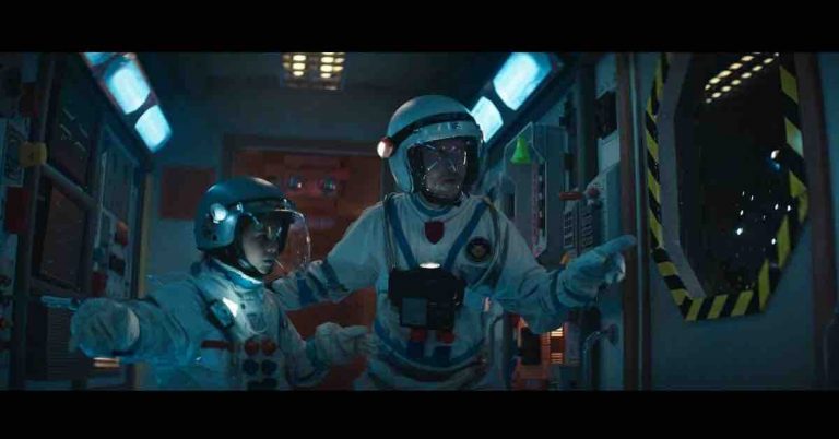 Orange nous met des étoiles plein les yeux avec sa nouvelle campagne Fibre imaginée par Publicis Conseil