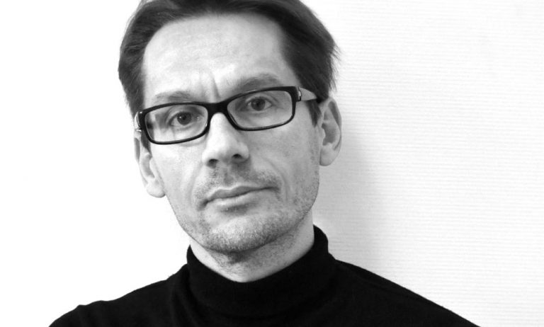 R. TERESZKIEWICZ (BetaSeries) : «Le binge-watching continue de très bien fonctionner sur les trentenaires»