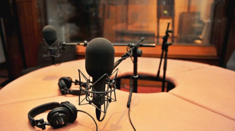 Mise en place d’une aide destiné aux TV locales et aux radios pour compenser la baisse de la publicité