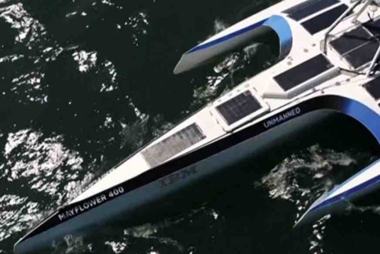 Le «Mayflower 400», 1er bateau intelligent, se prépare à traverser l’Atlantique tout seul