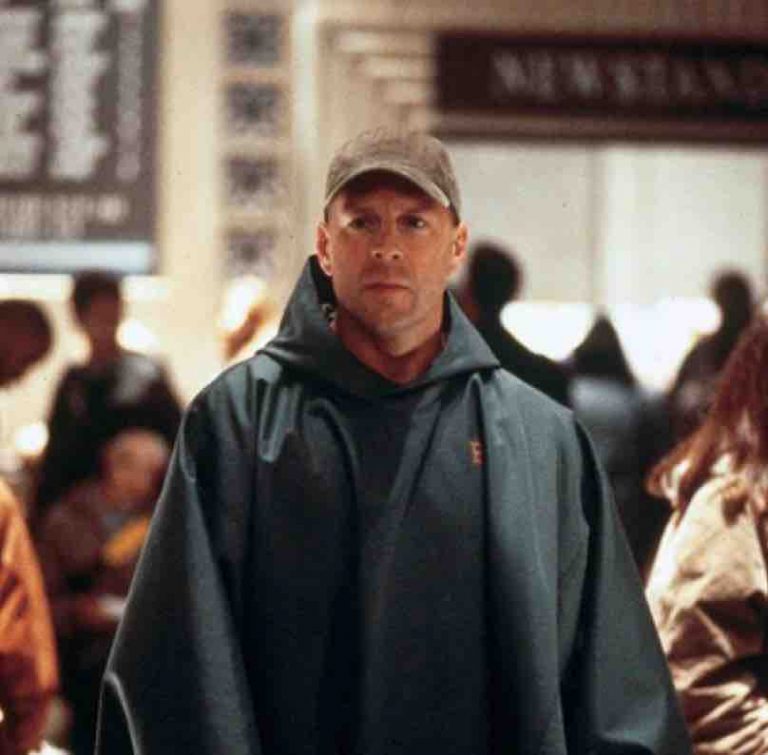 NRJ 12 : 3ème chaîne TNT sur l’ensemble du public en Prime mardi avec «Incassable»