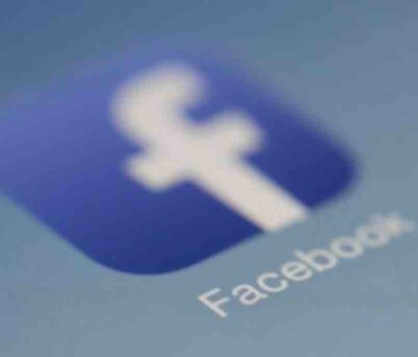 Facebook prévoit de traiter désormais les politiques comme n’importe quel usager