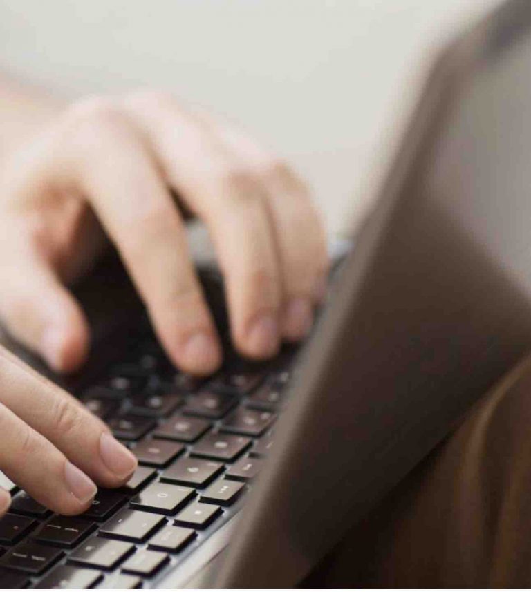 Pour les télétravailleurs, des ateliers de «digital détox» visant à aider les salariés à mieux vivre avec le numérique