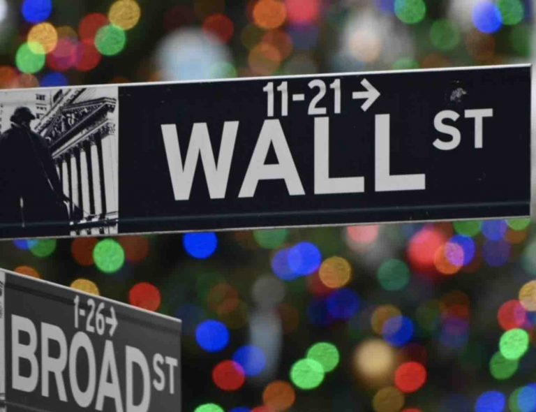 Les sociétés chinoises cotées à Wall Street dévissent en Bourse