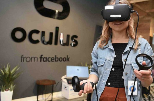 Facebook lance des salles de réunion en réalité virtuelle