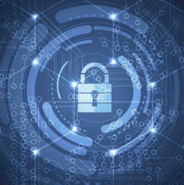 Le président américain Joe Biden et les dirigeants de la tech cherchent des «solutions concrètes» aux problèmes de cybersécurité