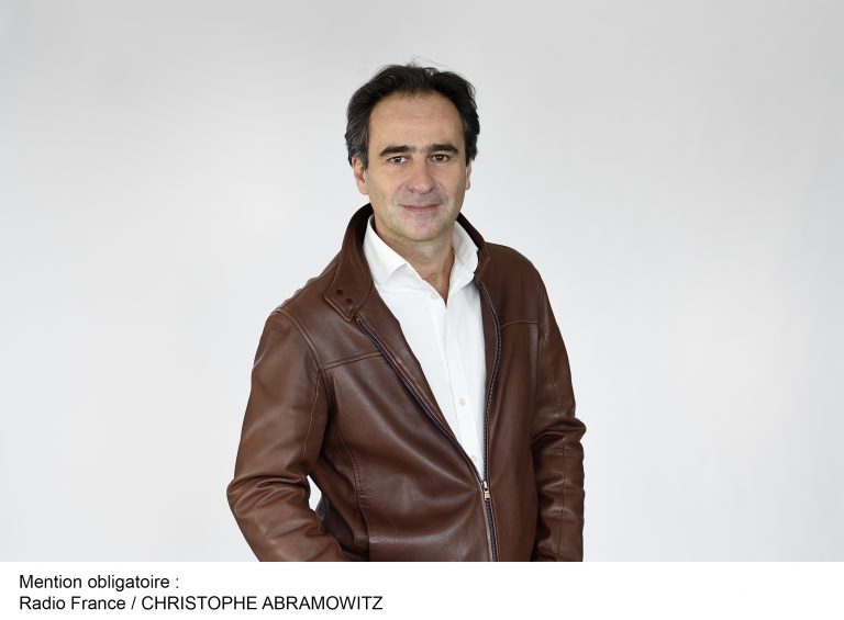 J.E CASALTA (France Bleu) : «Matinales filmées : l’objectif est de rassembler 1 million de téléspectateurs à la fin du déploiement»