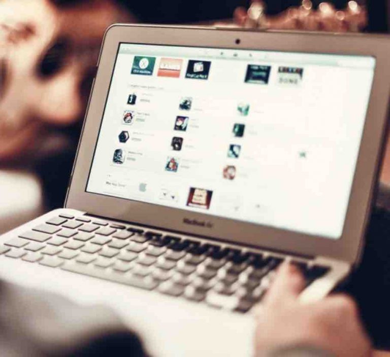 Les droits numériques ont reculé au niveau mondial