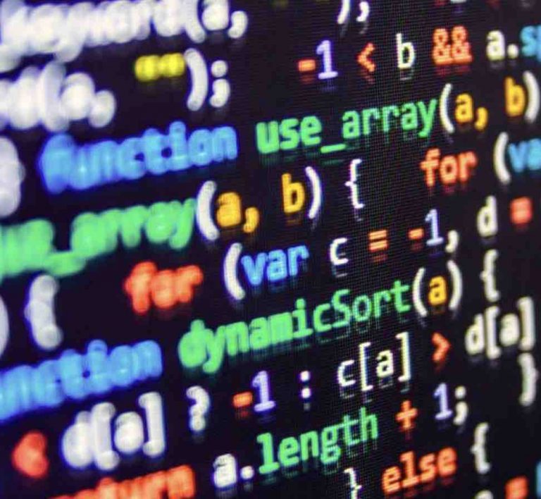 Plateformes numériques: une mission sénatoriale s’inquiète du «rôle prépondérant joué par le «management algorithmique»