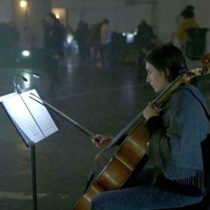 ARTE rend hommage à Christian Boltanski dès le 12 octobre avec «Fosse», une performance présentée dans le parking du Centre Pompidou