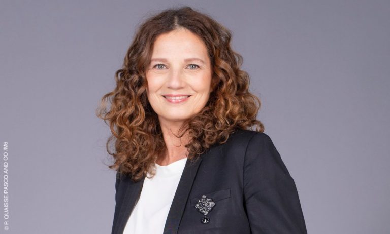 C. SCHOFER (Groupe M6) : «De féminine, téva devient féministe»