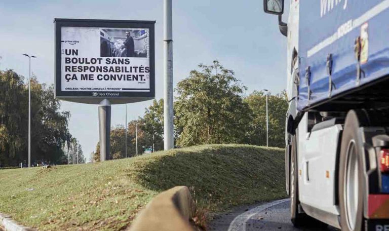 Prime Video et Marcel lancent l’exposition photo inédite «De Caen à Paris» pour la promotion de son documentaire «Orelsan: montre jamais ça à personne»