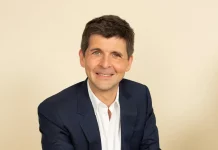 Victime d’un accident de vélo, Thomas Sotto absent de RTL