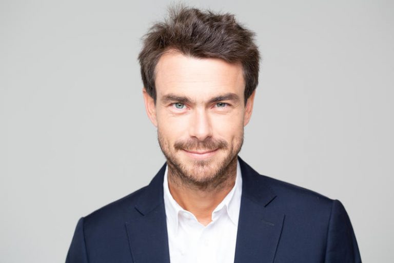 G. CURTIL (France Télévisions) : «Avec NowU, nous souhaitons inciter les jeunes générations à se bouger pour l’environnement»