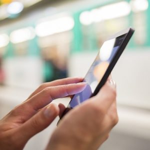 La qualité de service de l’Internet mobile connait une nette progression en France
