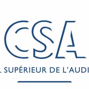 Interview de Macron: saisi par plusieurs opposants, le CSA temporise