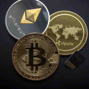 La cryptomonnaie Omicron fait l’objet d’une activité frénétique et d’un cours qui joue aux montagnes russes avec le nouveau variant du coronavirus