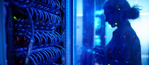 La féminisation du numérique en hausse mais des efforts restent à faire