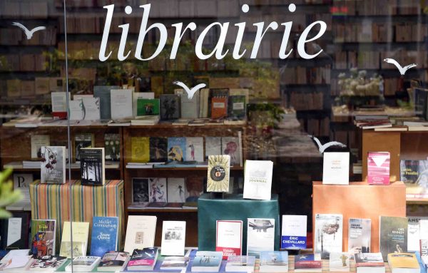 Le Parlement adopte un texte protégeant les librairies traditionnelles face à la concurrence des grandes plateformes de vente en ligne