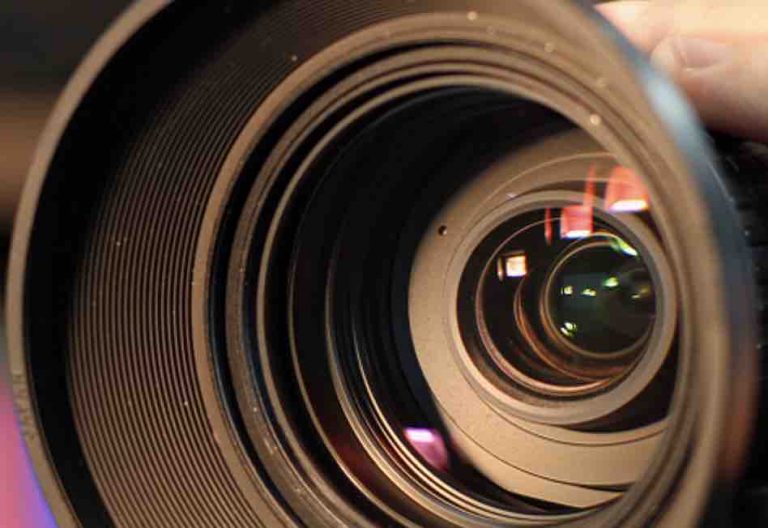 Cinéma et audiovisuel: la garantie des tournages à nouveau prolongée