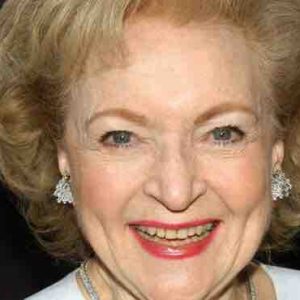 Décès de l’actrice Betty White, icône de la télévision américaine pendant plus de sept décennies