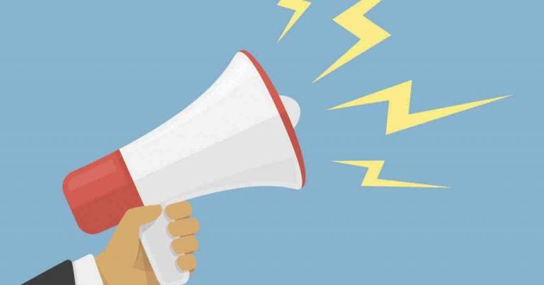 Lanceurs d’alerte: le texte arrive au Sénat, sous le regard inquiet des associations