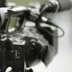 Le gouvernement fixe le cadre des obligations de financement de la production audiovisuelle et du cinéma applicable aux chaînes françaises