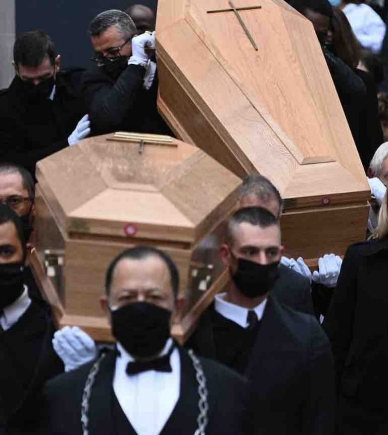 Les obsèques des frères Bogdanoff ont rassemblé lundi à l’église de la Madeleine, à Paris, des centaines de personnes
