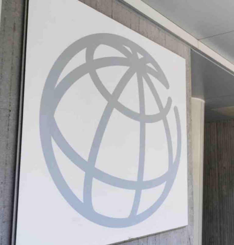 Les différentes restrictions imposées par Israël freinent le virage numérique et l’essor du e-commerce côté palestinien