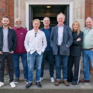 Disney+ annonce le début de tournage à Sheffield et à Manchester d’une nouvelle minisérie originale «The Full Monty»