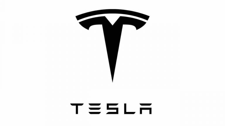 Elon Musk veut pouvoir tweeter librement sur Tesla