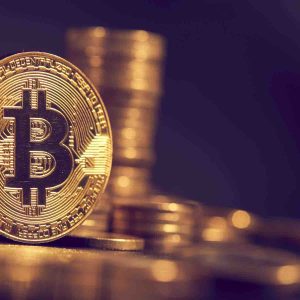 La Banque d’Angleterre estime que la régulation des cryptomonnaies doit être accrue