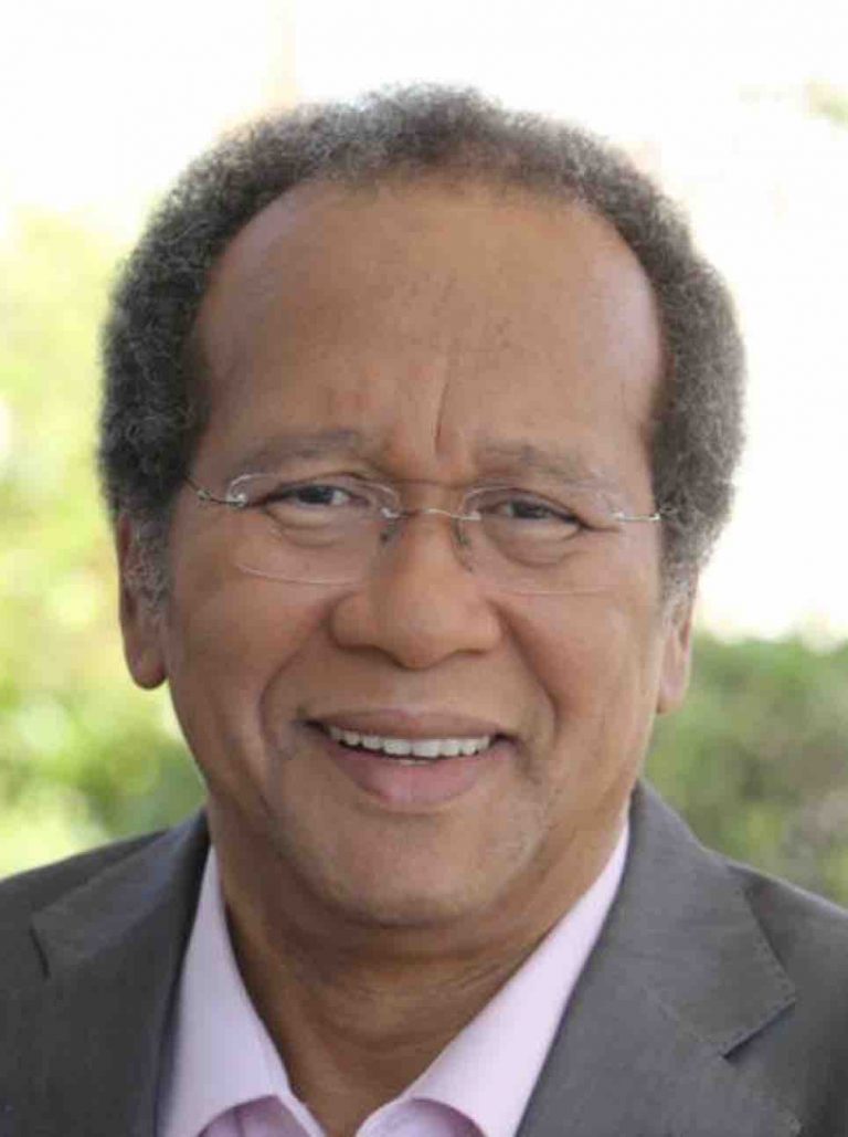 Le journaliste et homme de médias Luc Laventure, figure de l’audiovisuel ultramarin, décédé à l’âge de 77 ans