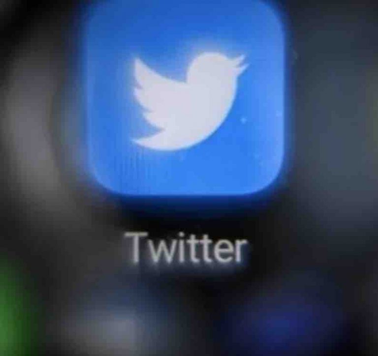 Présidentielle en France : Twitter détaille sa stratégie de lutte contre la désinformation et les manipulations électorales à l’approche du scrutin