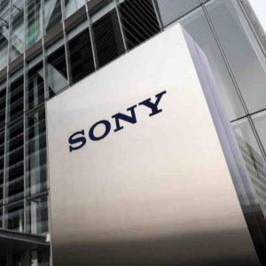Ukraine: les géants japonais du jeu vidéo Sony et Nintendo suspendent leurs expéditions à destination de la Russie