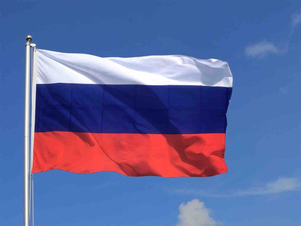 Russie : des radios et des télés diffusent de fausses alertes antiaériennes après avoir été «piratées»
