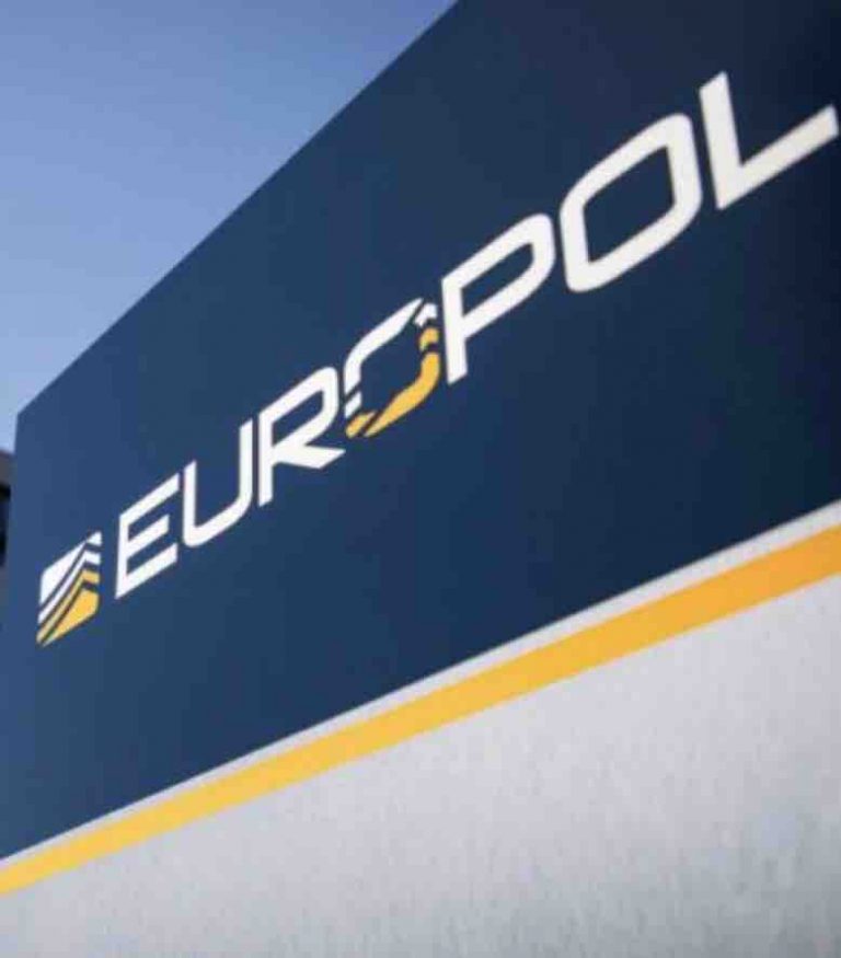 Dark web: énorme coup de filet menant à 288 arrestations