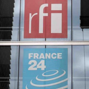 Mali : RSF aide les médias français RFI et France 24 à contourner la censure sur internet