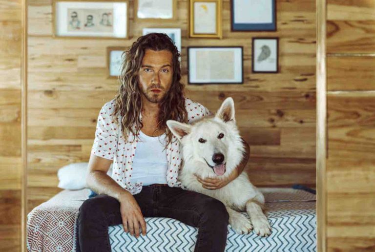 RTL2 : nouveau spot «Rencontrez Julien Doré» le 10 avril 2022