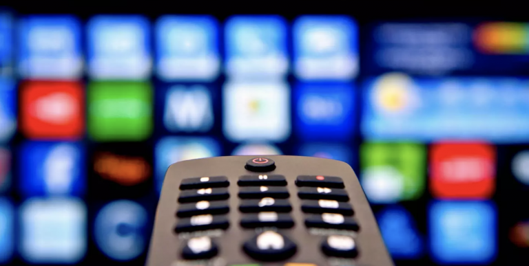 Ukraine et présidentielle: le secteur de l’information a été l’un des moteurs des audiences télé de mars