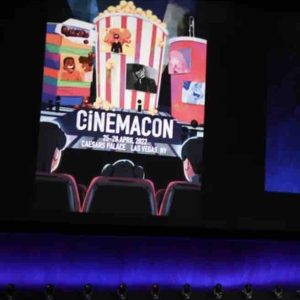 Un documentaire expérimental consacré à David Bowie présenté au festival CinemaCon de Las Vegas